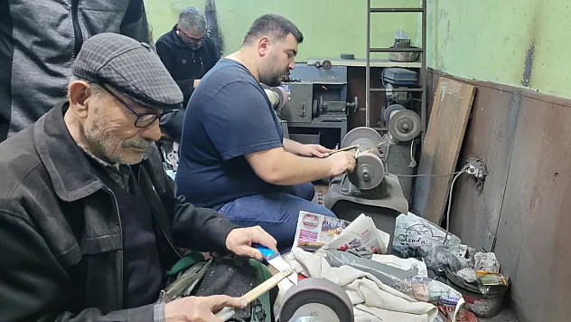 Kurban bayramı öncesi bıçak bileme talebi arttı