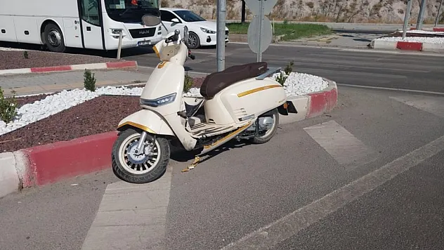 Kütahya'da trafik kazası, 2 yaralı