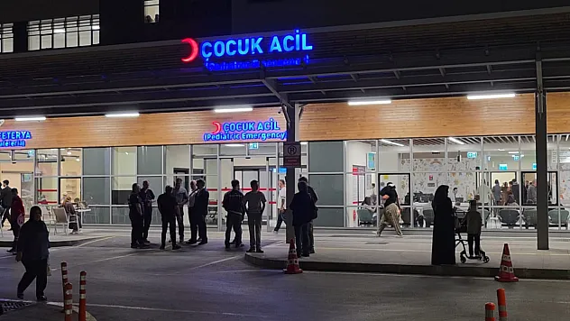 Kütahya'da zehirlenme şüphesiyle 71 kişi hastaneye başvurdu