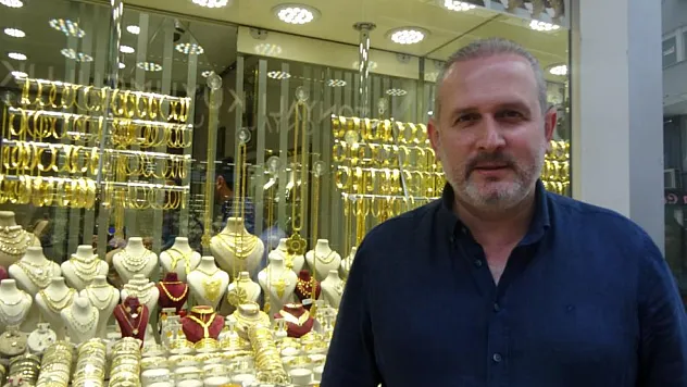 Kuyumcuların umudu düğün sezonunda