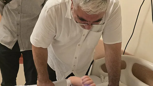 Kuyuya düşen çocuk kurtarılarak Şanlıurfa'ya getirildi