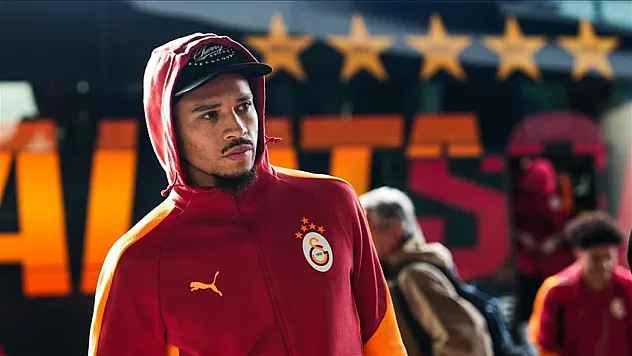 Leroy Sane'den Tarkan İtirafı: Türk Arkadaşlarımla Dinlemeye Başladım