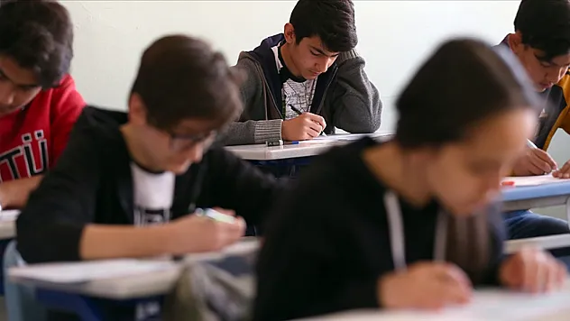 LGS başvuru süresi uzatıldı mı 2026? MEB'den son dakika açıklaması!