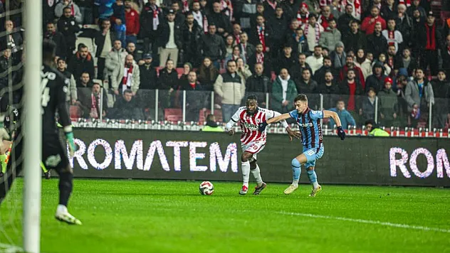 Makoumbou Antalyaspor maçında yok!