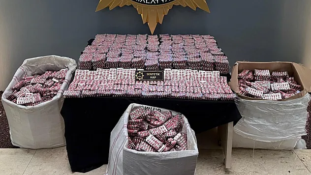 Malatya'da 10 zehir taciri tutuklandı