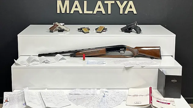Malatya merkezli şafak baskınında 20 milyon liralık senet ve 13 gözaltı