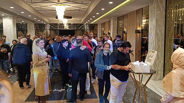 Maraşlı Ailesinin mutlu günü