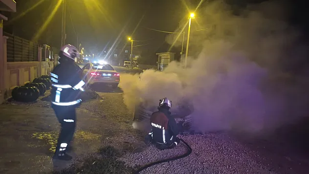 Mardin Kızıltepe'de park halindeki otomobil alev aldı