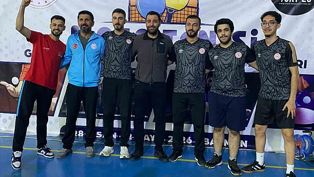 Masa Tenisinde Şampiyon belli oldu
