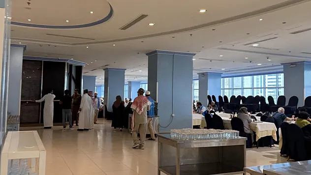 Mekke'de kaçak hacı avı