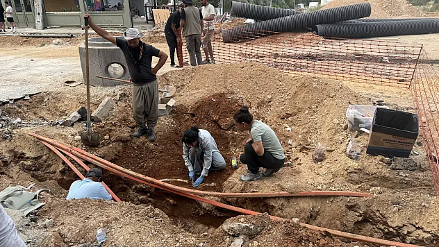Menteşe'de kazıda mezar kalıntıları bulundu