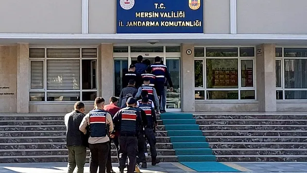 Mersin'de jandarmadan operasyon: 42 kişi cezaevine gönderildi