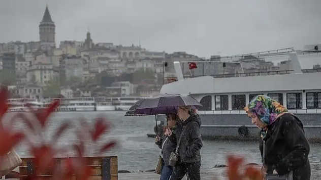 Meteoroloji'den İstanbul ve Trakya için kuvvetli sağanak uyarısı