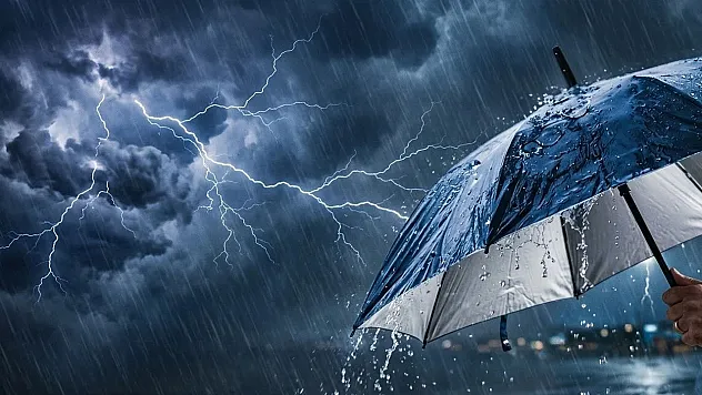 Meteoroloji Uyardı: Hafta Sonu Kuvvetli Yağış ve Fırtına Geliyor!