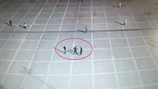 Meydanda yumruklu kavga