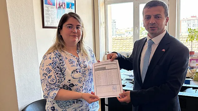 MHP Bafra İlçe Başkanı Kemal Şahin görevine mazbatasıyla başladı