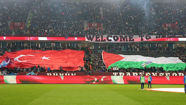 Milli Futbolcular, Filistinli Çocuklarla Sahaya Çıkacak