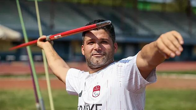 Milli para atlet Muhammet Khalvandi, altın madalya kazandı