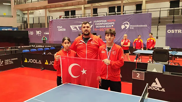 Milli sporcu Kenan Eren Kahraman, Avrupa'dan madalyayla döndü