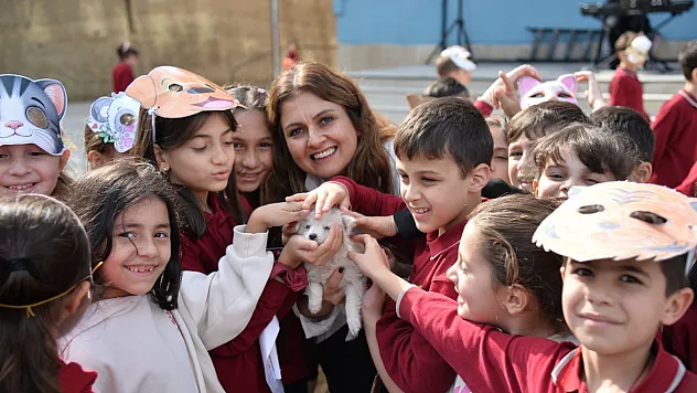 Miniklere hayvan sevgisi aşılandı