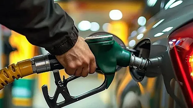 Motorine bir zam daha geliyor