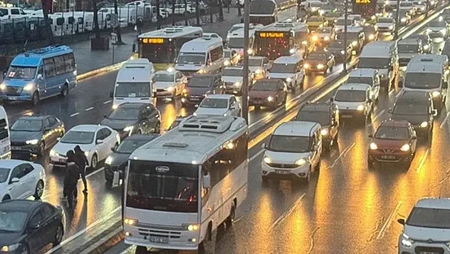 Motorlu araçlarda uygunluk belgesi dönemi dijitale taşındı