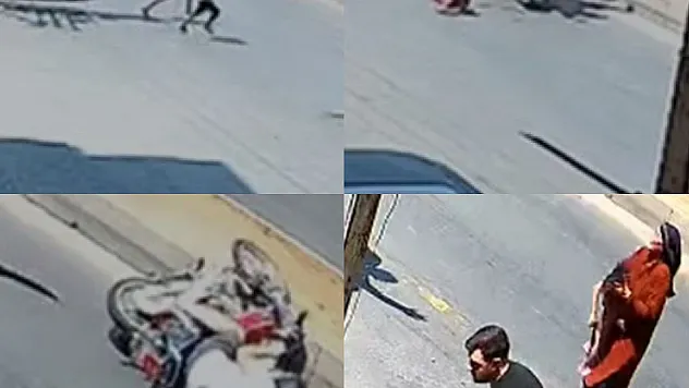 Motorsikletin çarptığı 2 çocuktan biri öldü