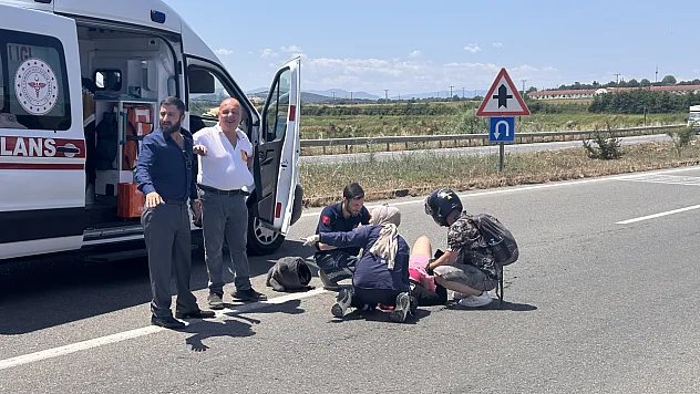 Motosiklet sürücüsü yaralandı