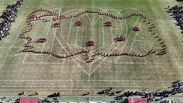 Nazilli'de düzenlenen törenlerle coşkulu bir şekilde kutlandı