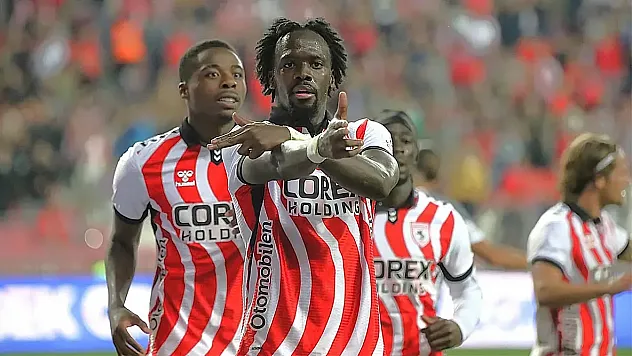 Ndiaye Hollanda kampına katıldı