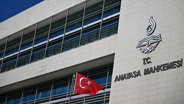 Noter katipleri için AYM'den kritik karar