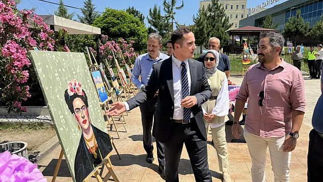 Öğrencilerin  Eserleri Sergilendi