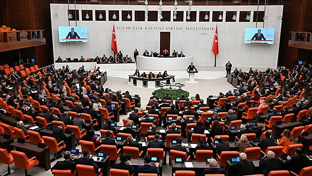 Okul saldırılarını araştırmak için dev komisyon kuruldu