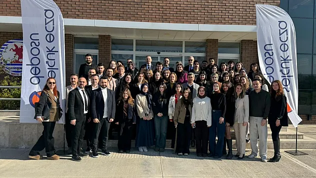 OMÜ'de eczacılık öğrencileri yarıştı: En iyi proje PharmAdvisor