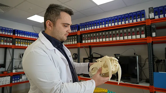 OMÜ'de hayvan anatomisi üç boyutlu yazıcıyla modelleniyor