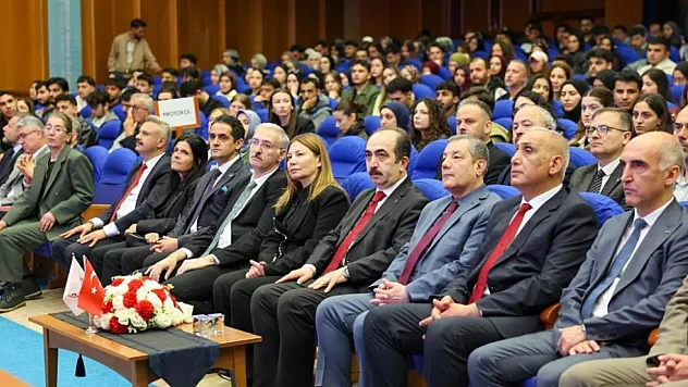 OMÜ'de 'Samsun ve Millî Mücadele'nin İnşası' konuşuldu