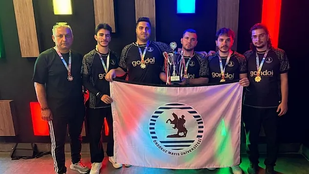OMÜ E-Spor Takımı Valorant'ta namağlup Türkiye şampiyonu oldu