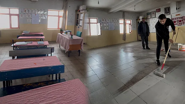 OMÜ'lü öğrenciden örnek proje: Köy okuluna umut oldu