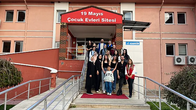 OMÜ'lü Öğrencilerden Çocuk Hakları Farkındalığı