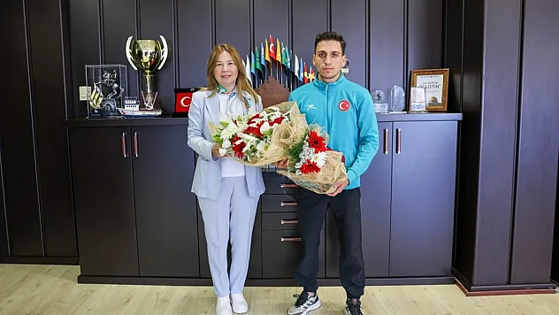 OMÜ öğrencilerinden üniversite sporlarında büyük başarı