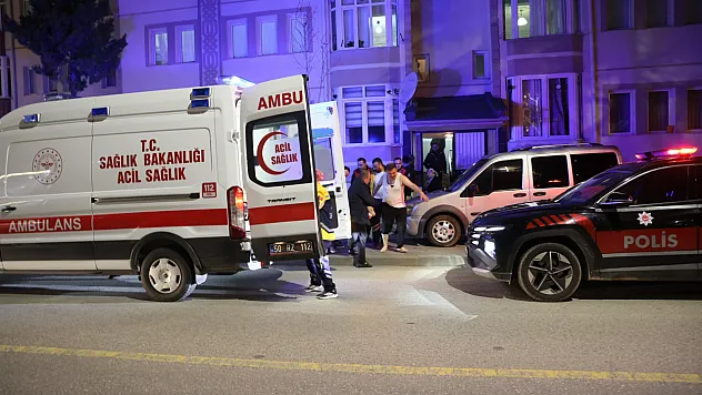 Önce eşini öldürdü, aynı silahla kendini vurdu