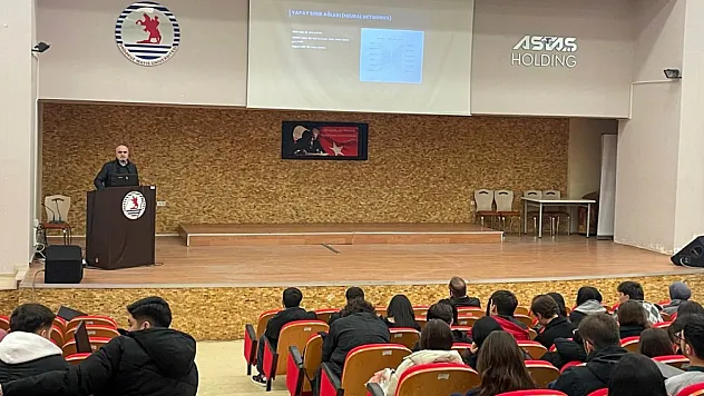 Ondokuz Mayıs Üniversitesi turizm fakültesi'nde yapay zeka konferansı