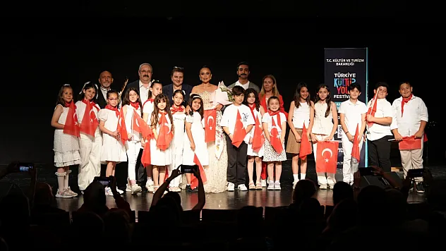 Opera Anadolu'da projesi Samsunlu sanatseverlerle buluştu