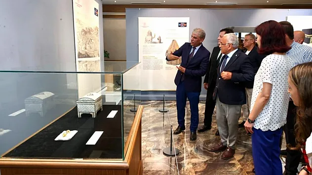 Osmanlı'nın mukaddes emanetleri Ordu'da sergileniyor