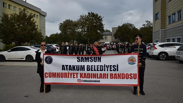 Özel öğrencilerle Cumhuriyet'in 102. yılı kutlandı