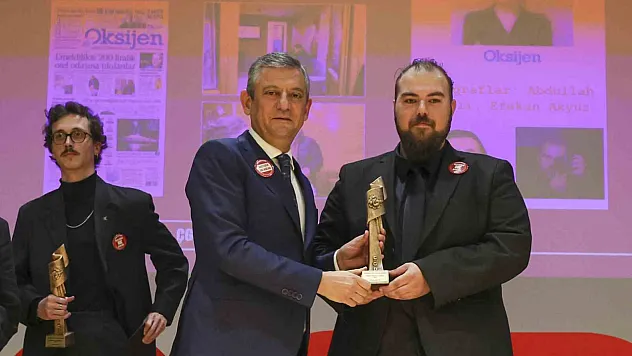 Özgür Özel'den Basın Özgürlüğü Çıkışı