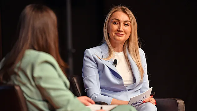 Özgür Özel: 'Dilek İmamoğlu'nun diplomatik pasaportu iptal edildi'