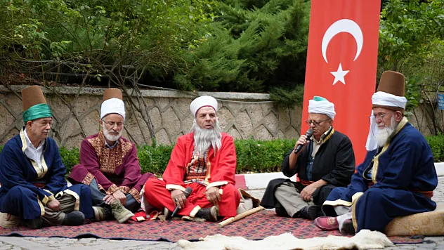 Pabucu dama atılmak deyiminin hikâyesi Bilecik'te canlandırıldı