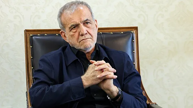 Pezeşkiyan: Müzakerelerden söz etmek teslim olmak anlamına gelmiyor