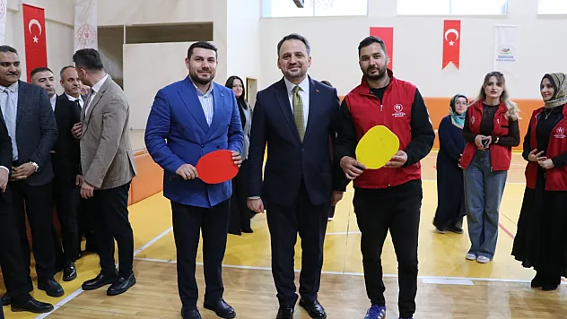 Pickleball Samsun'da Bakan yardımcısına tanıtıldı